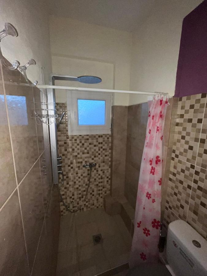 Villa Leonidas Koutsoupia Kokkino Nero Bagian luar foto