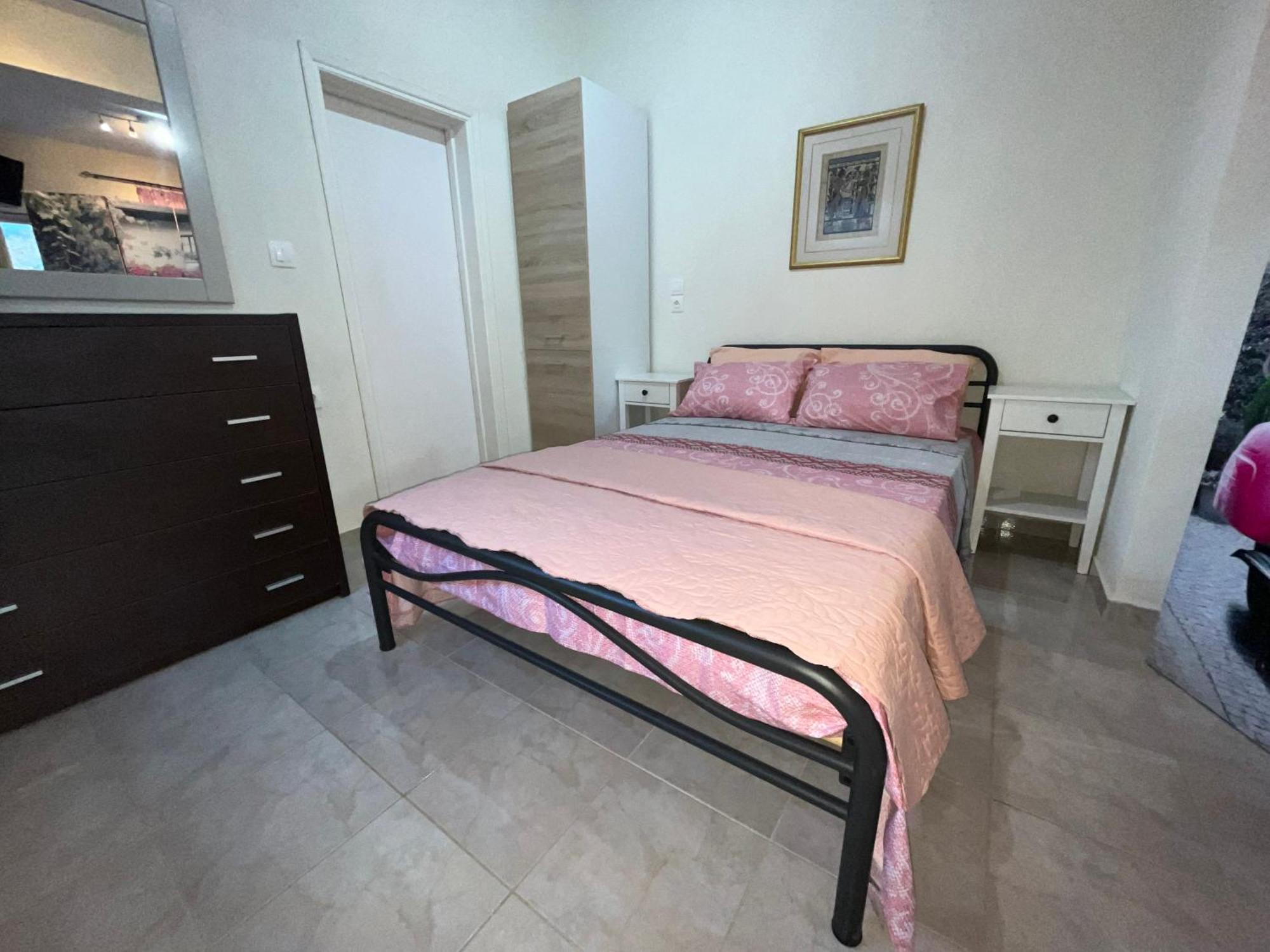 Villa Leonidas Koutsoupia Kokkino Nero Ruang foto